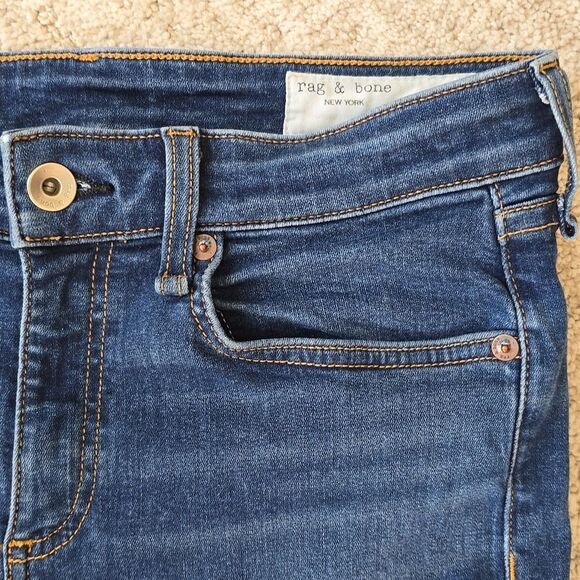 Rag & Bone | Cate Mid-Rise Ankle Skinny - Picture 4 of 10